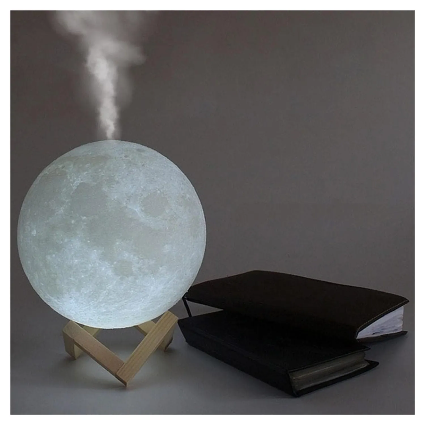 Lampara humidificadora en forma de luna 3D